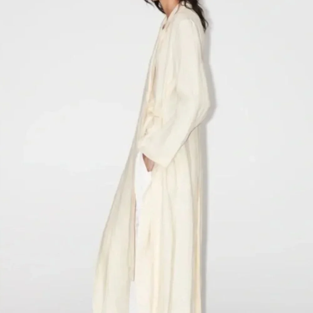 Zara Vented Linen Coat Limited Edition - Picture 3 of 4